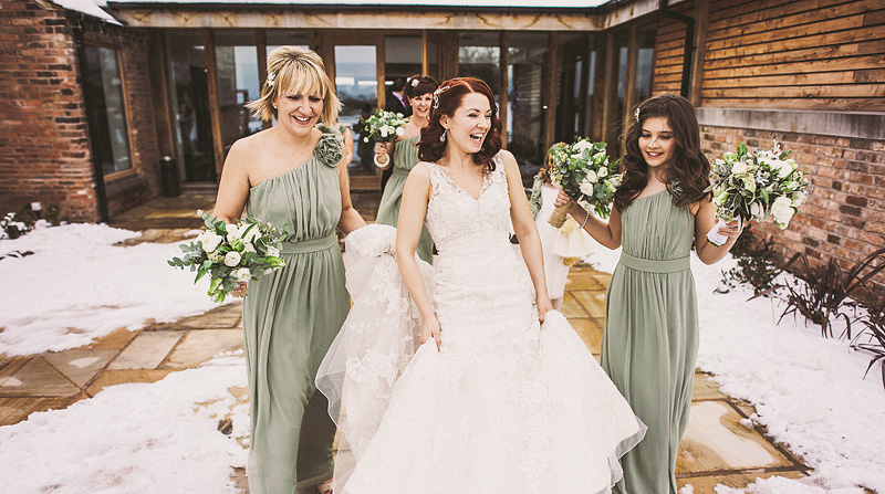 mythe barn wedding photography