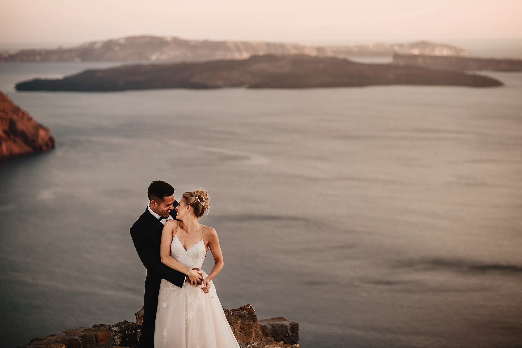 Aenaon Villas Santorini Wedding Photographer