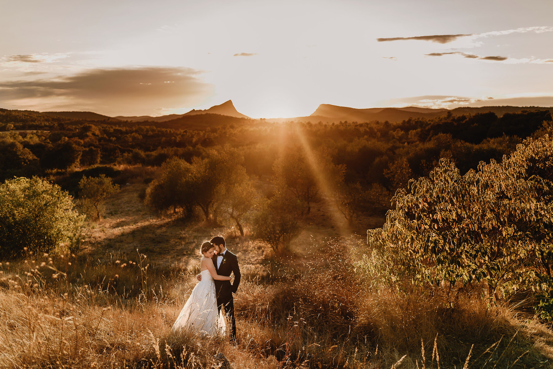Must-have wedding photographs